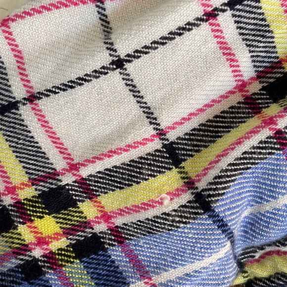 Gap Flannel- size small - Picture 6 of 6